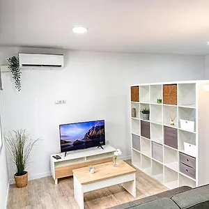 https://apt-apartamento-entero.hotelsinnerja.org